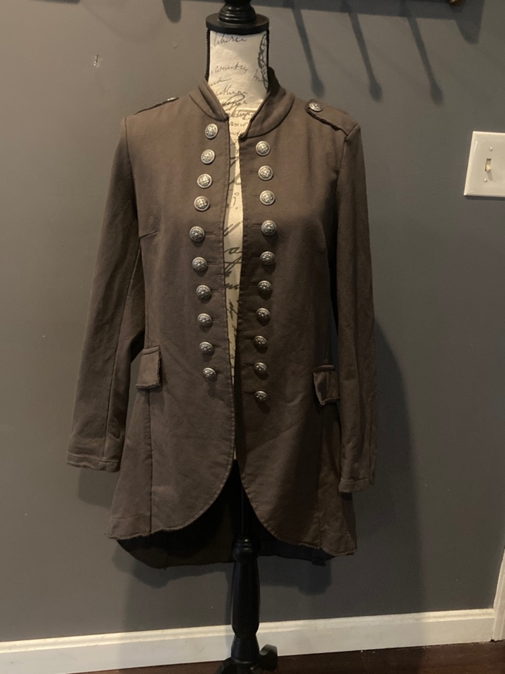 NWT Venti6 Italy brown military style look long sweater size small